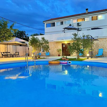 Apartments Villa Mihaela Banj Exterior photo