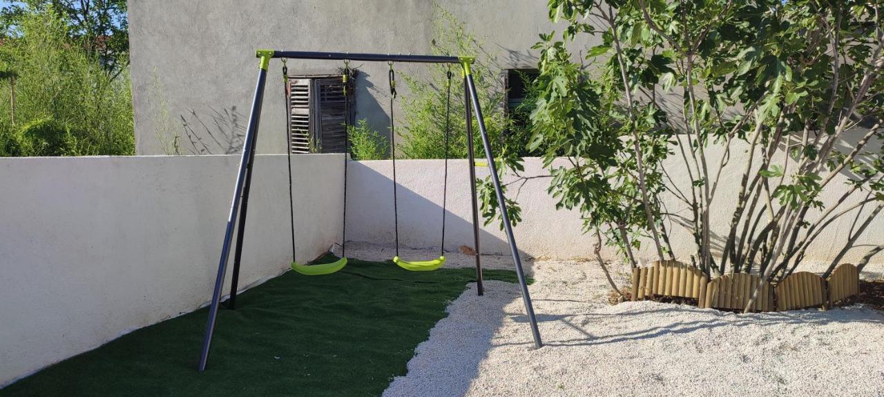 Apartments Villa Mihaela Banj Exterior photo