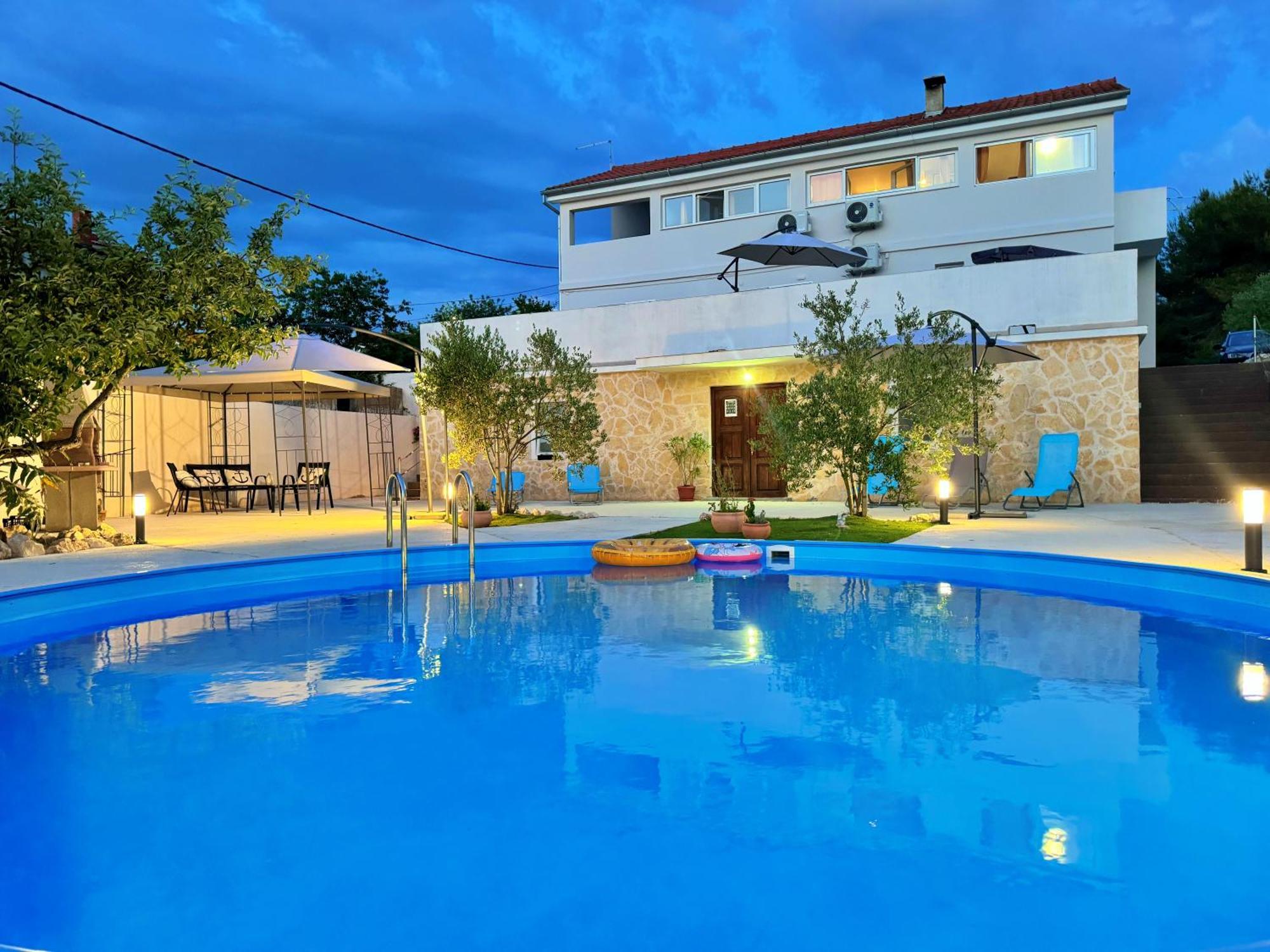 Apartments Villa Mihaela Banj Exterior photo